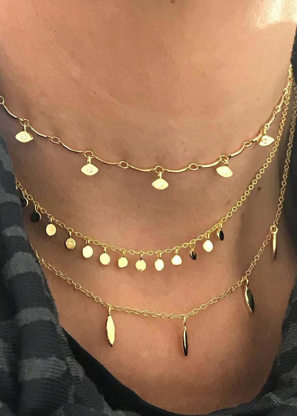 Tiny Eyes Gold Choker Necklace