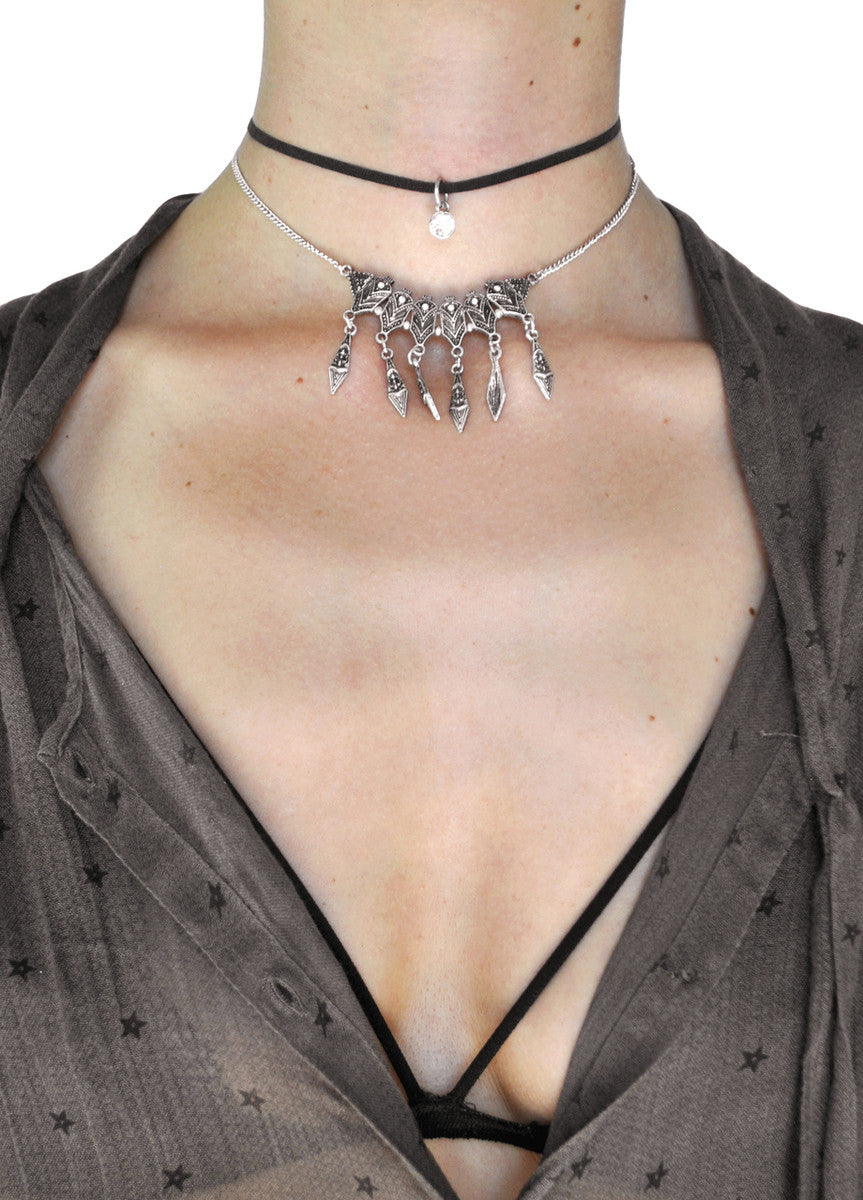 Delicate Crystal Front Clasp Choker Necklace – Jewel Cult