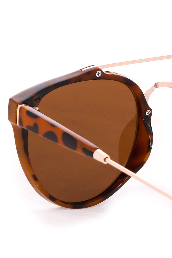 Capri Cutout Modern Aviator Sunglasses - Tortoiseshell