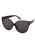 Glam Oversized Cat Eye Sunglasses Matte Black